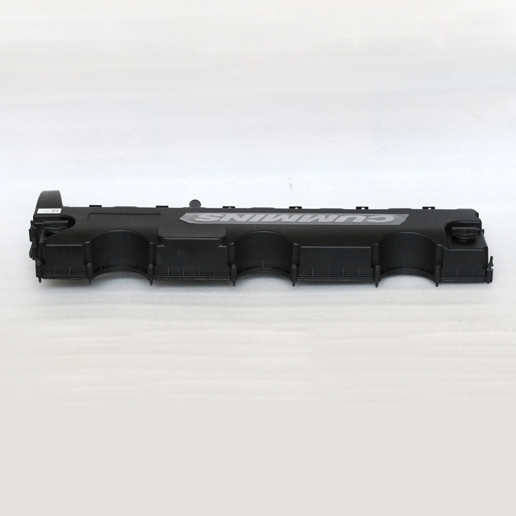 ISG Engine Valve Cover 5582123