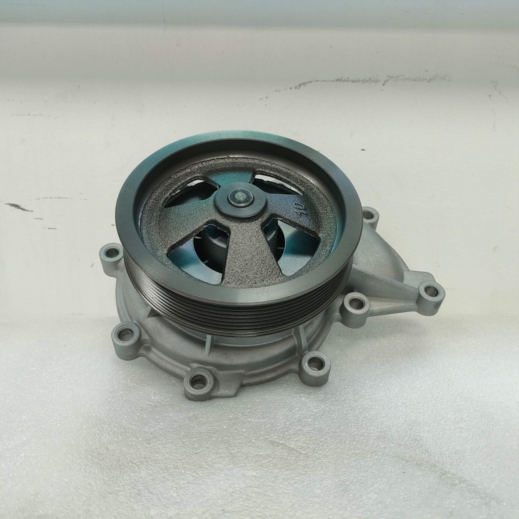 Water Pump 1508533 570951 1353072 570955 1372365 570962 1896752 508533 for SCANIA Engine D9 D11 D12 DC19