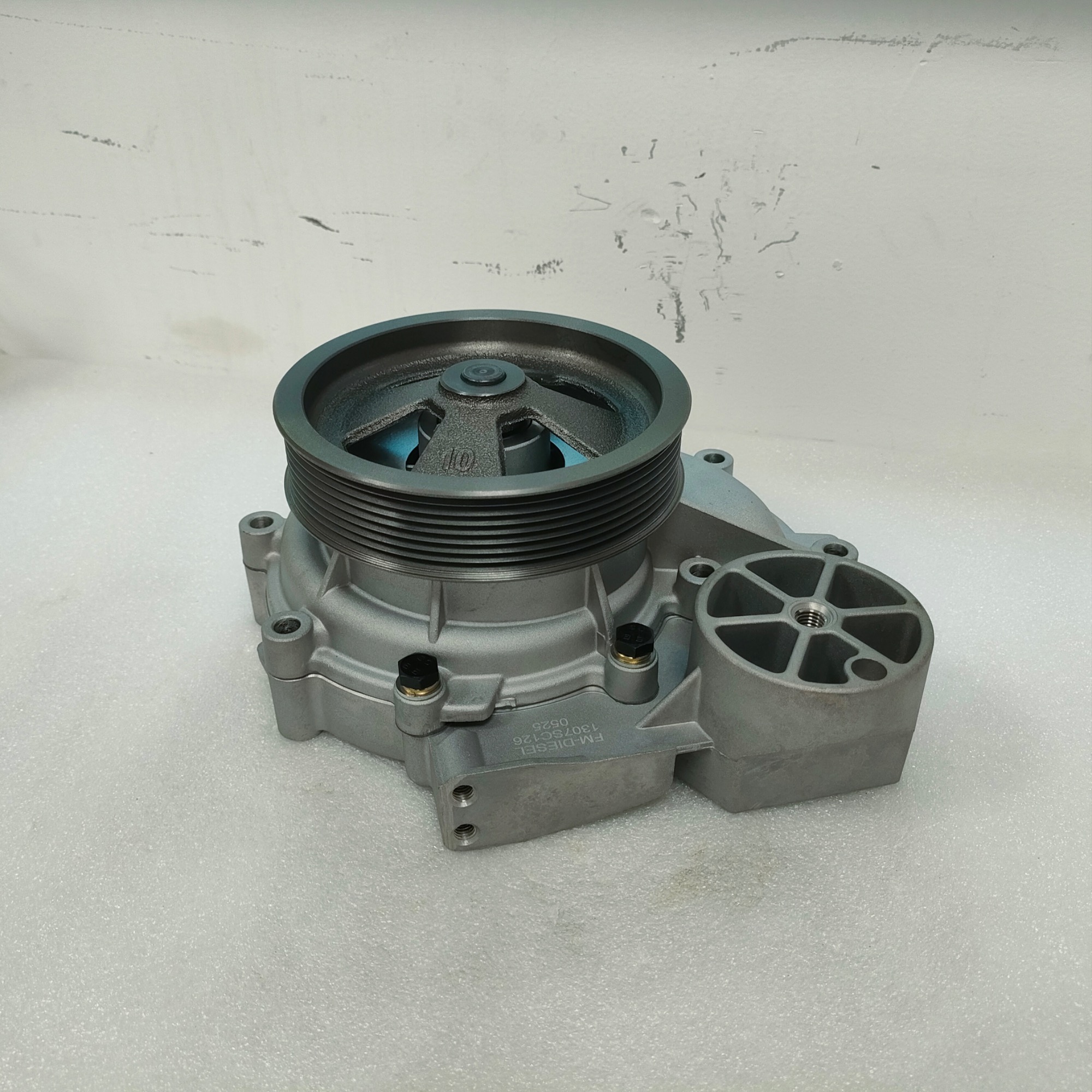 Water Pump 970965 570965 1787120 for SCANIA Engine DC9 DC11 DC12