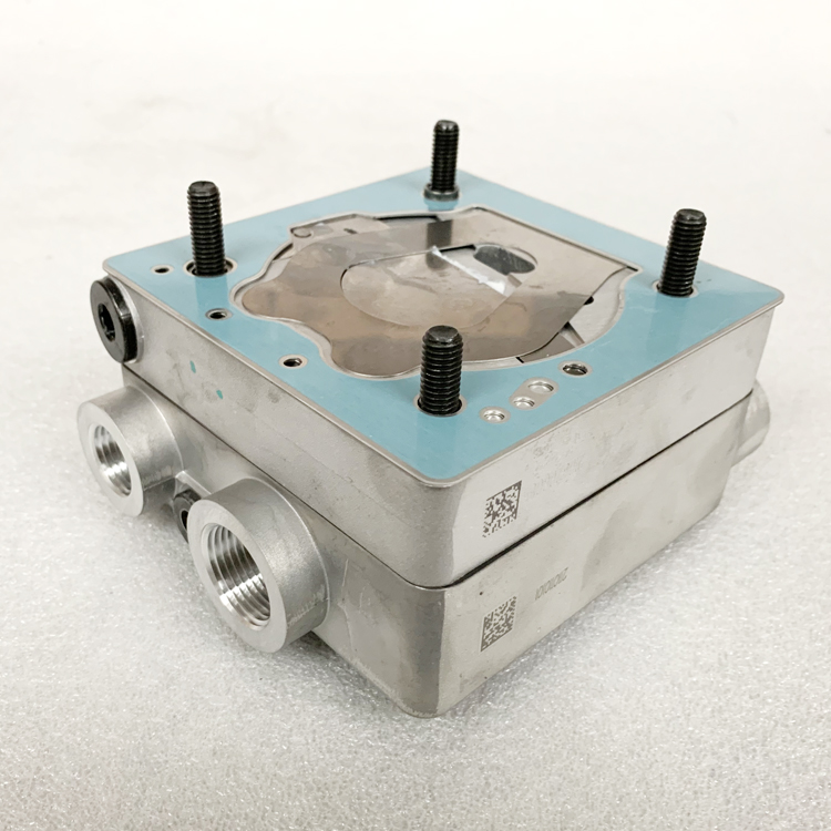 5575523 3696936 Foton ISF2.8 ISF 3.8 Engine Compressor Head