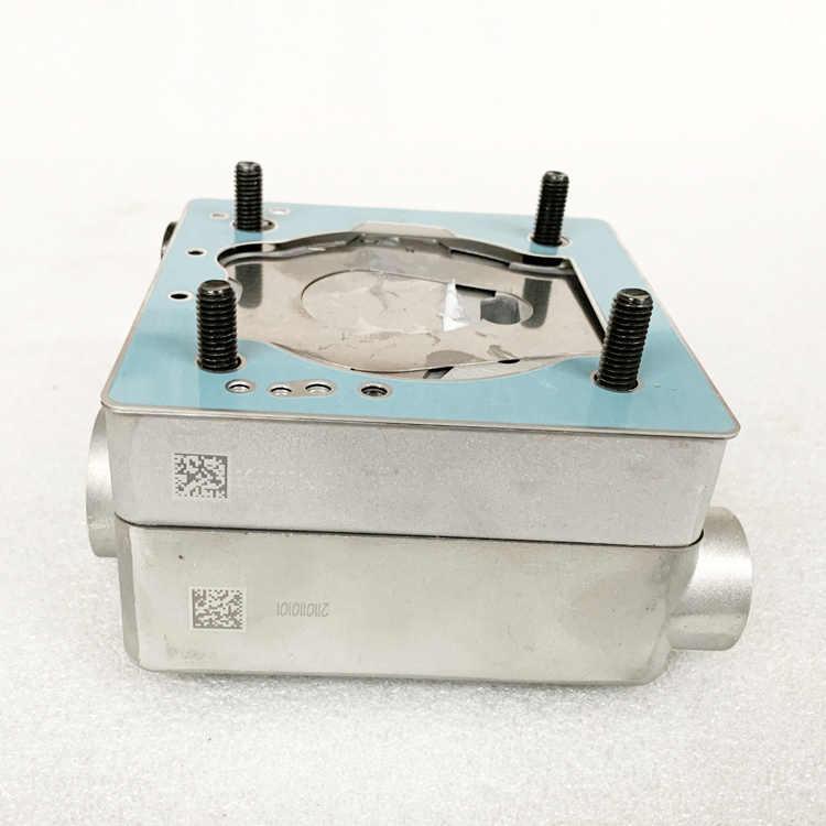 5575523 3696936 Foton ISF2.8 ISF 3.8 Engine Compressor Head