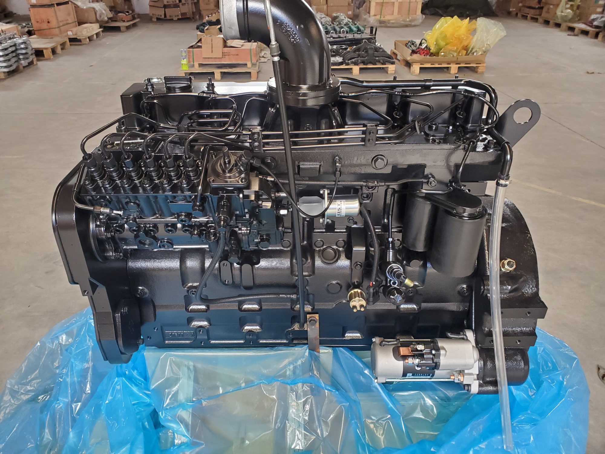Motor diésel Cummins 6CTAA8.3 ensamblado