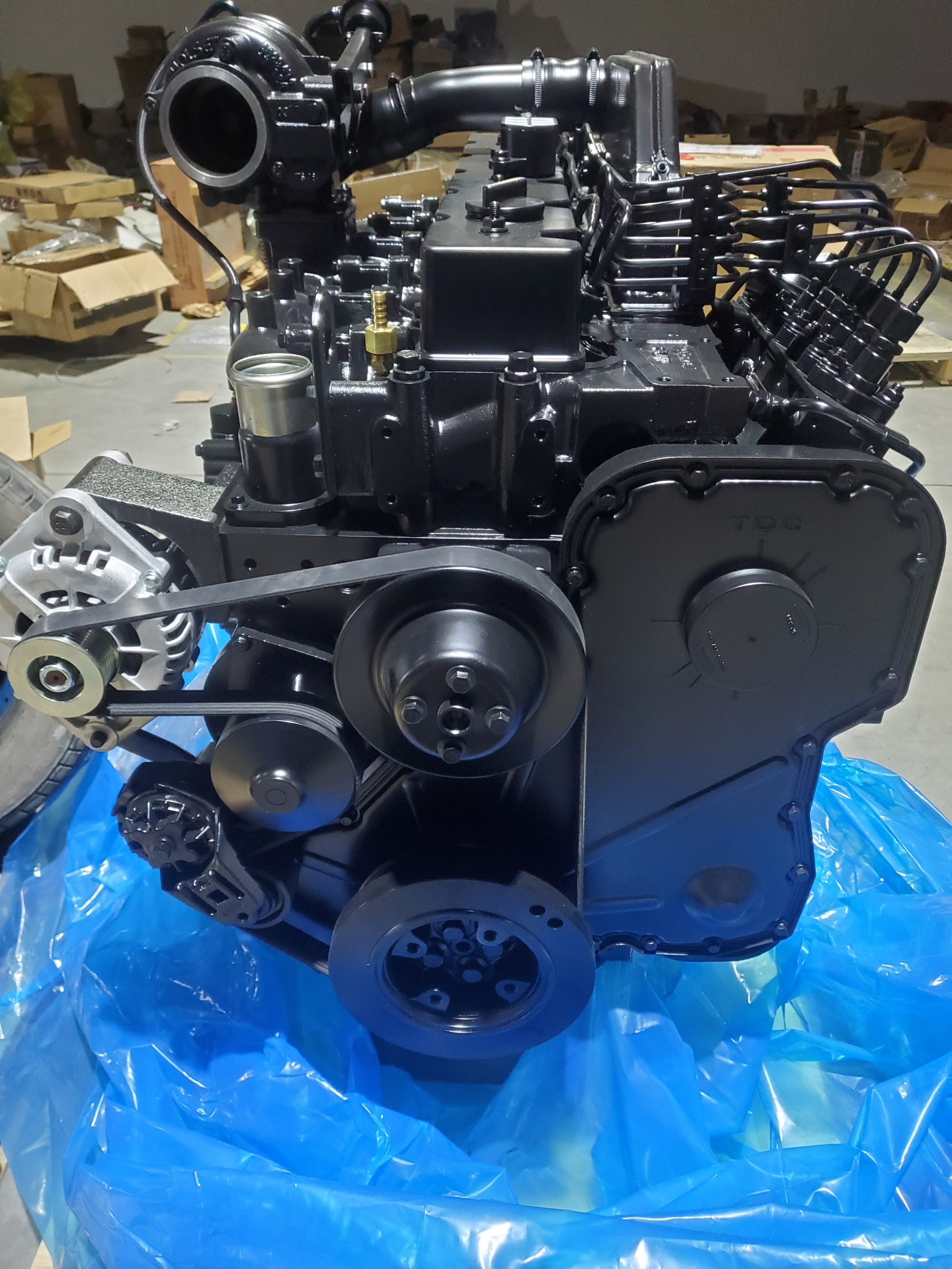Motor diésel Cummins 6CTA8.3 ensamblado