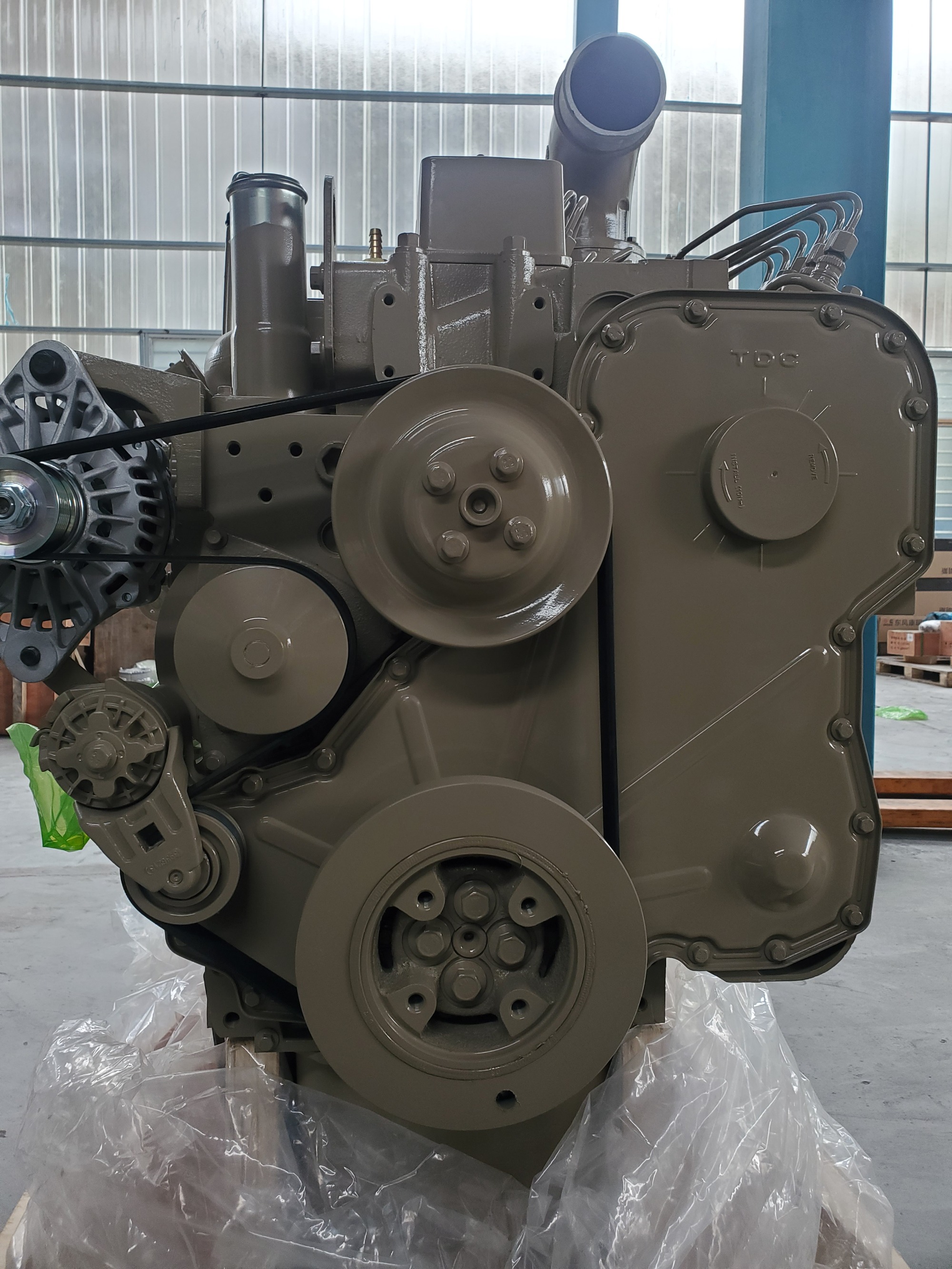 Motor Diesel Cummins 6CTAA8.3 Completo para Excavador