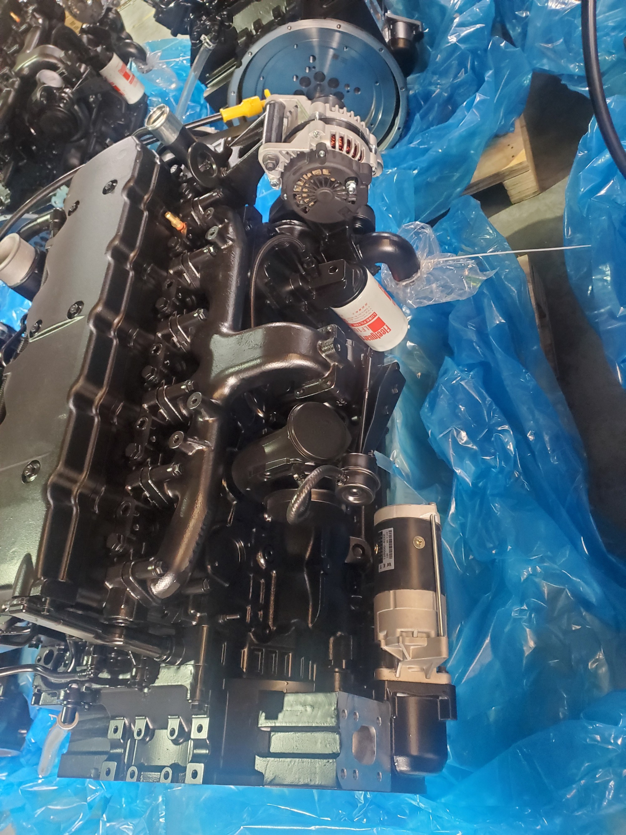Cummins QSB6.7 Diesel Engine assembly