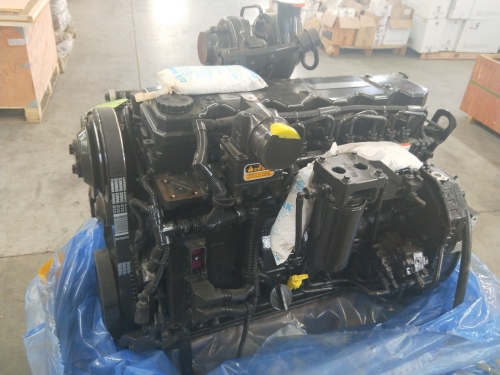 Cummins QSB6.7 Diesel Engine assembly