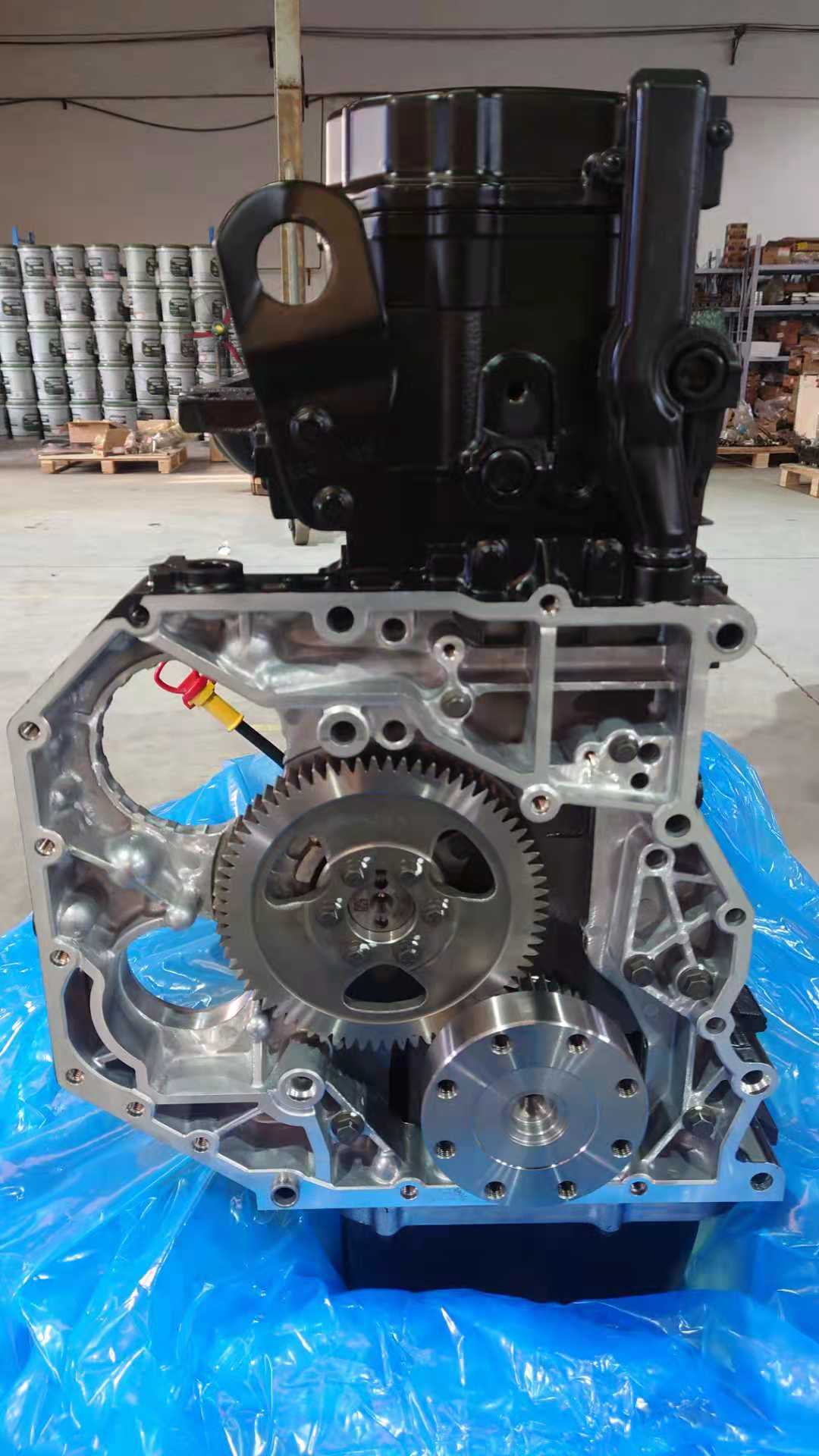 Cummins QSB6.7 Diesel Engine assembly