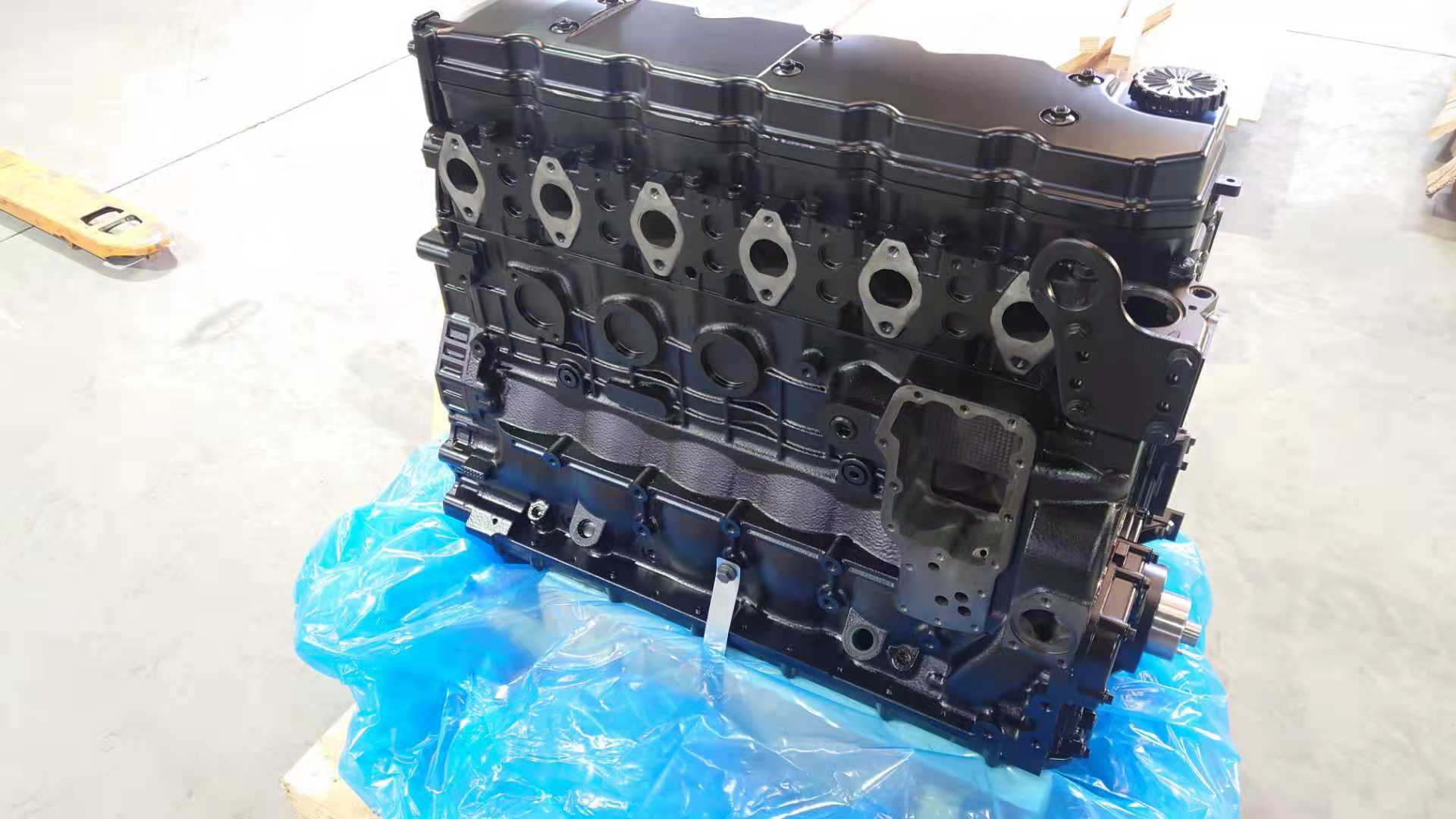 Cummins QSB6.7 Diesel Engine assembly