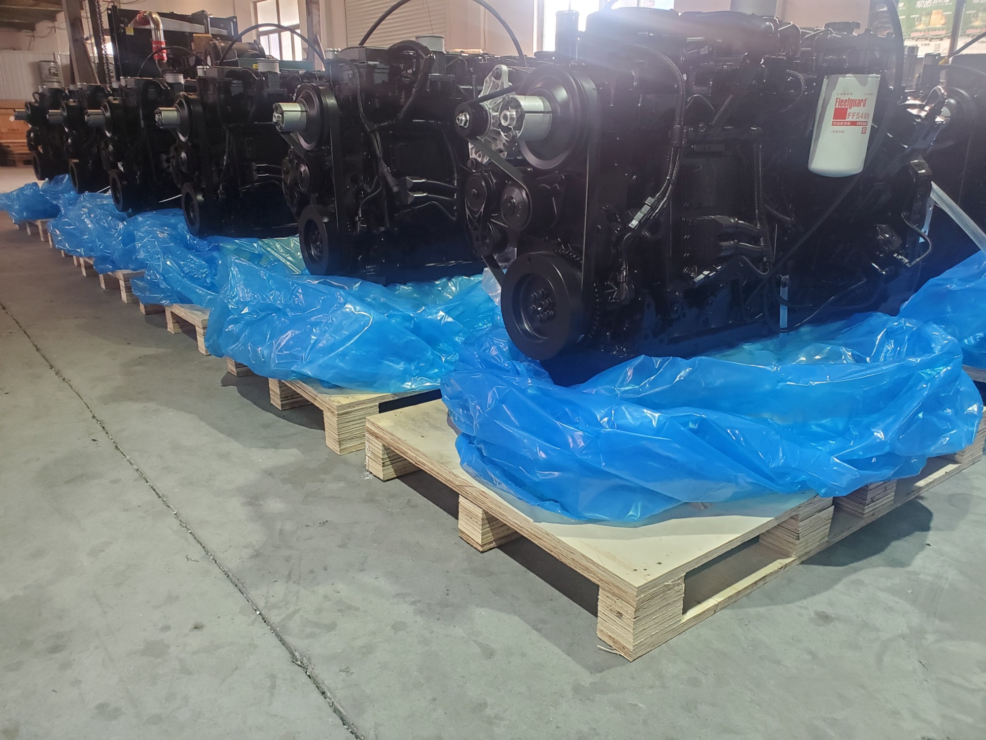 Cummins QSB6.7 Diesel Engine assembly