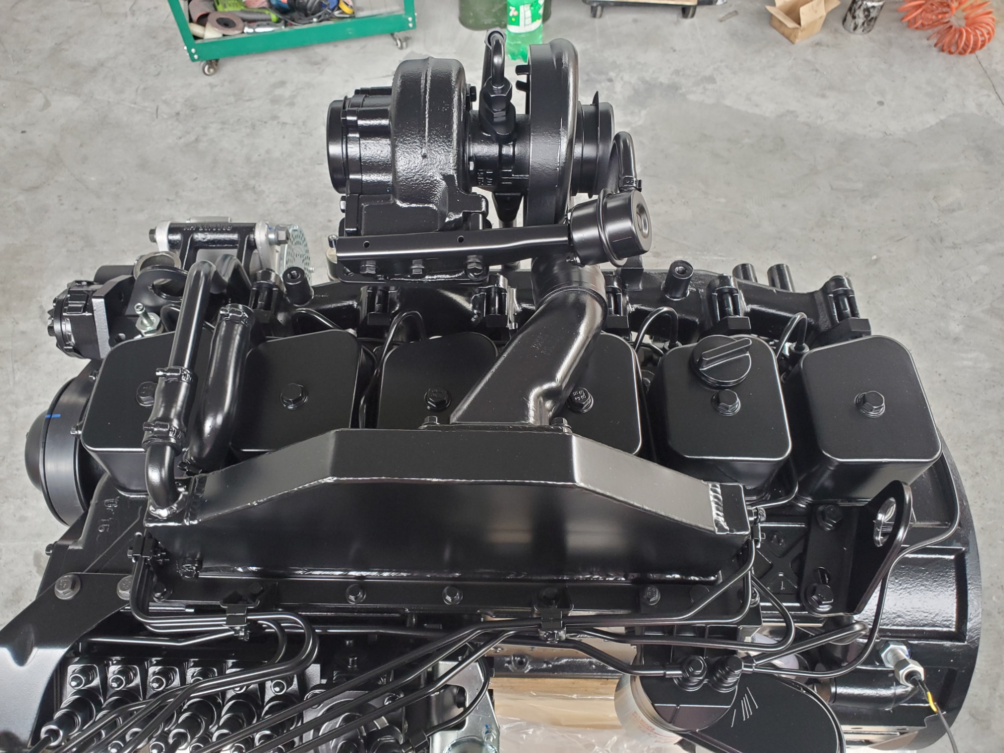 Cummins 6BTA5.9 Diesel Engine assembly