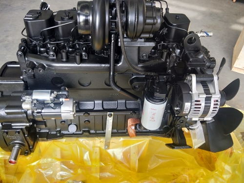 Cummins 6BT5.9 Diesel Engine assembly