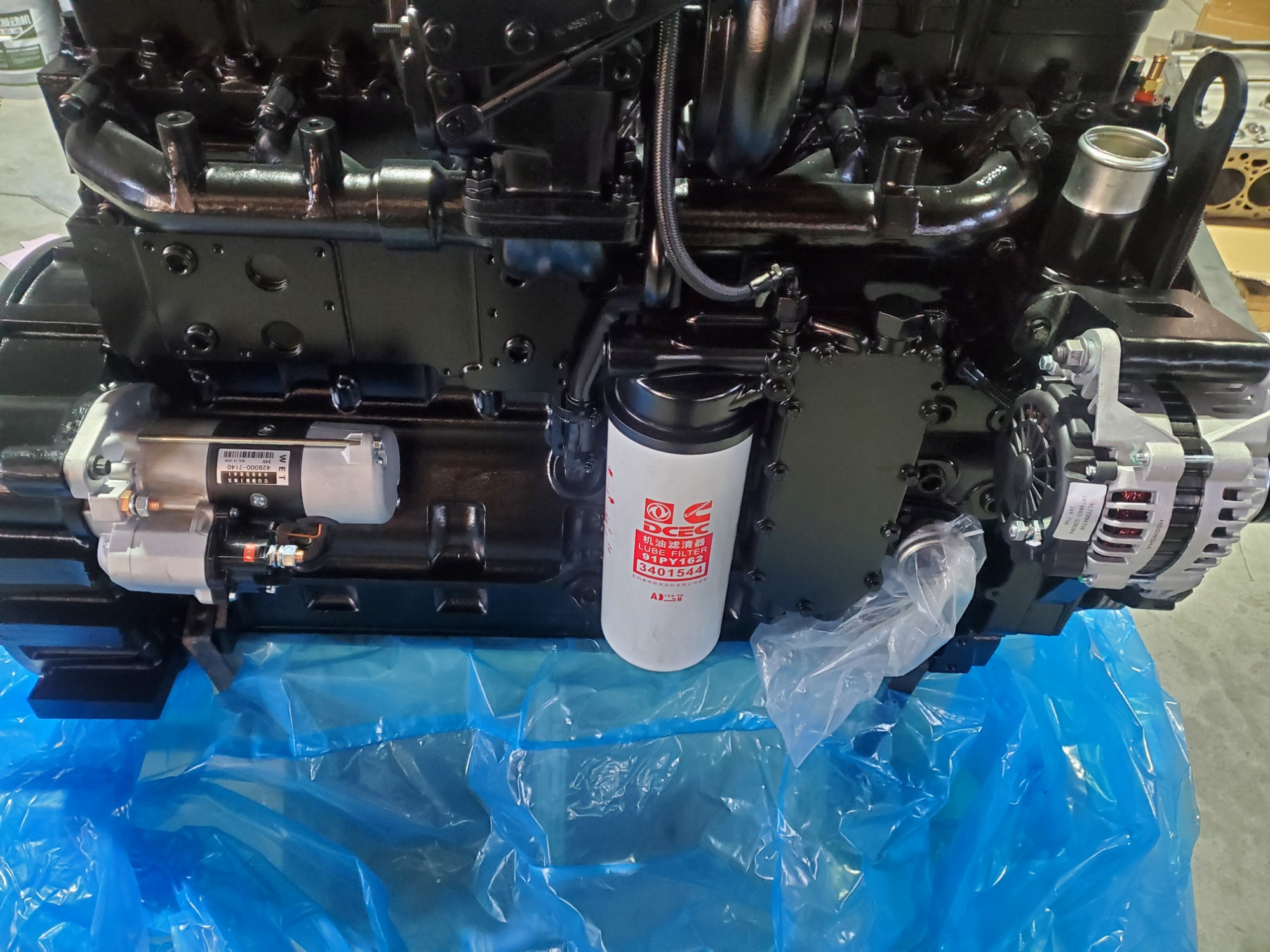 Cummins QSL9 Diesel Engine assembly