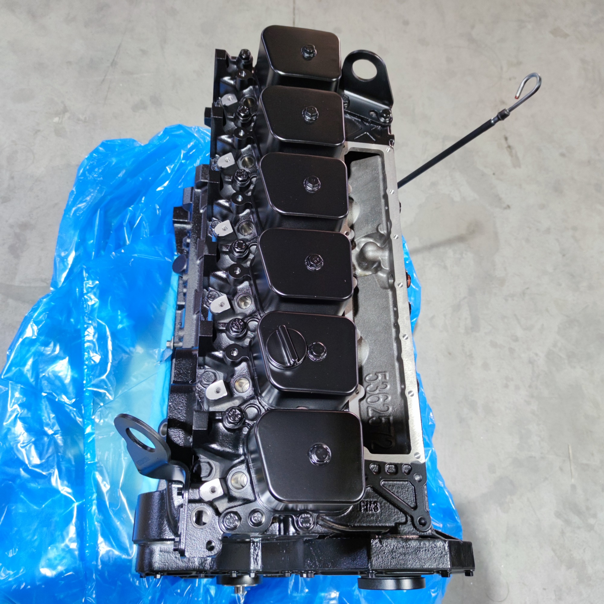 Cummins ISB5.9 Diesel Engine Long Block