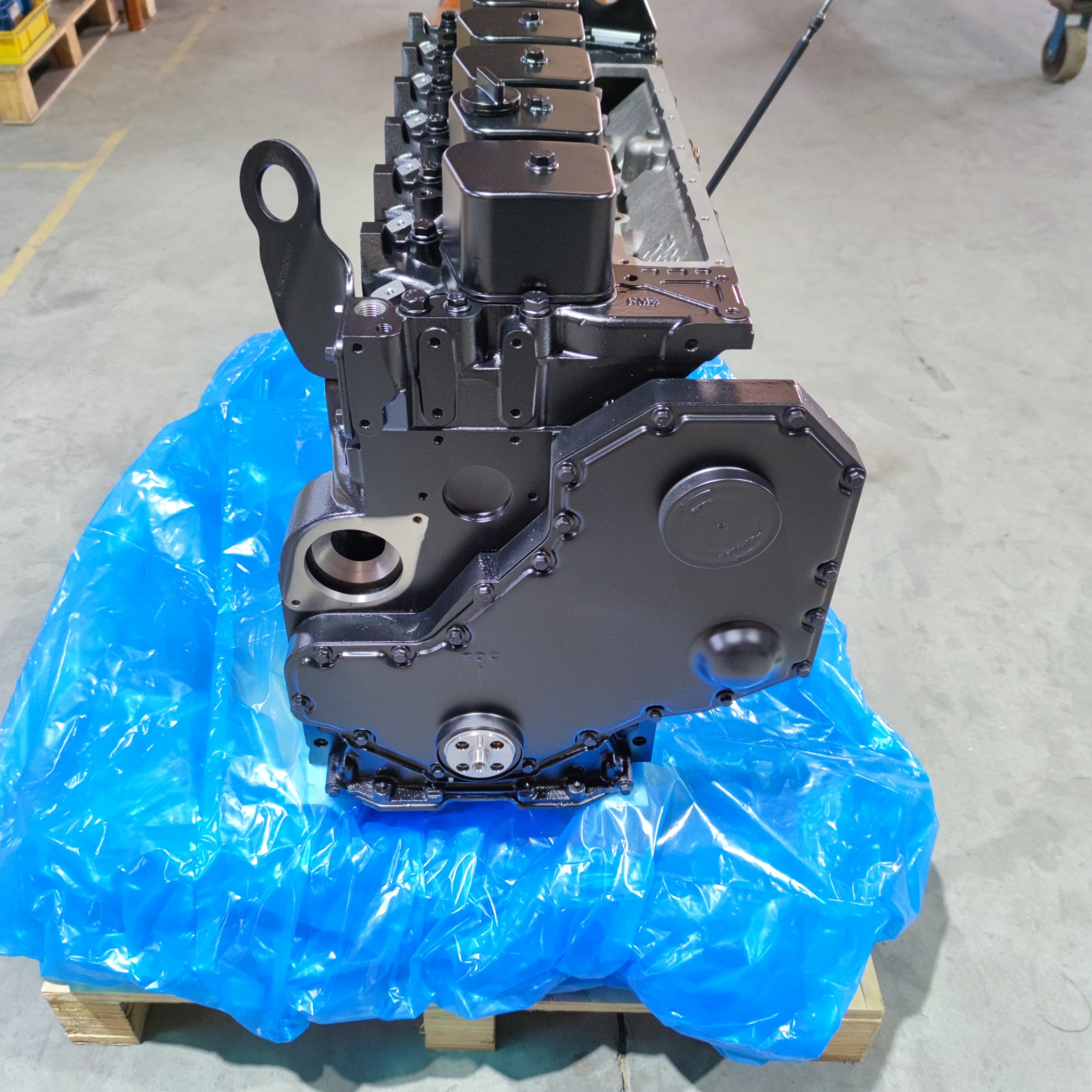 Cummins ISB5.9 Diesel Engine Long Block