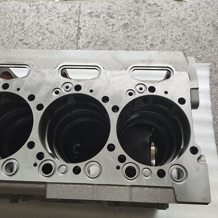 High Quality Cylinder Block 2055383 2027585 for Scania DC11 DC12 Engine
