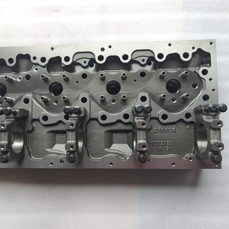 High Quality VOLVO D13 Engine Parts Cylinder Head 21342245 210016552 1002120