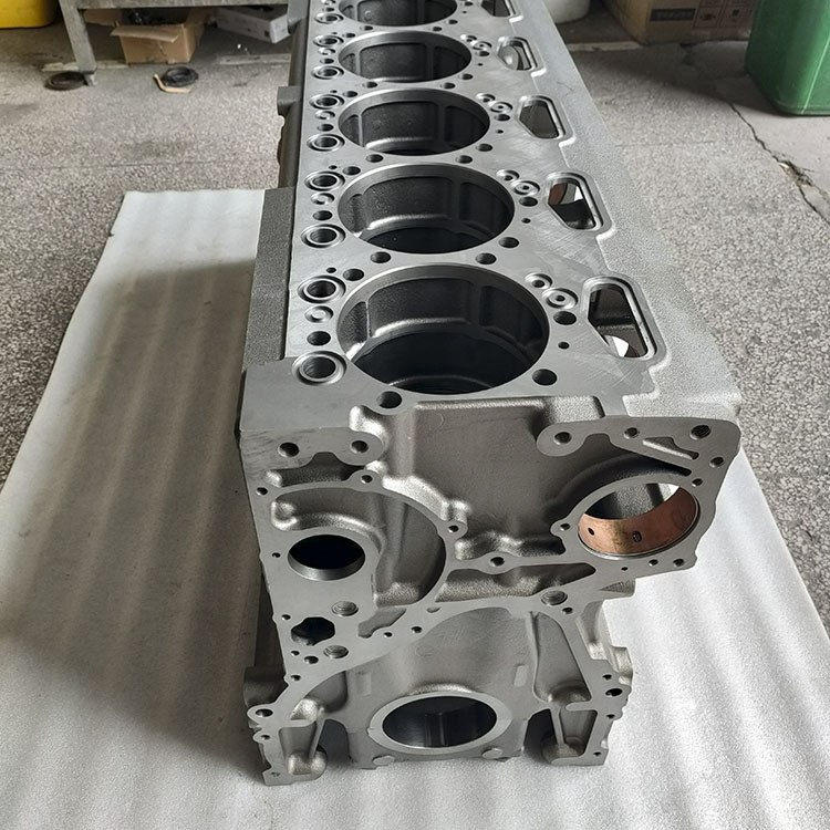 High Quality Cylinder Block 2055383 2027585 for Scania DC11 DC12 Engine