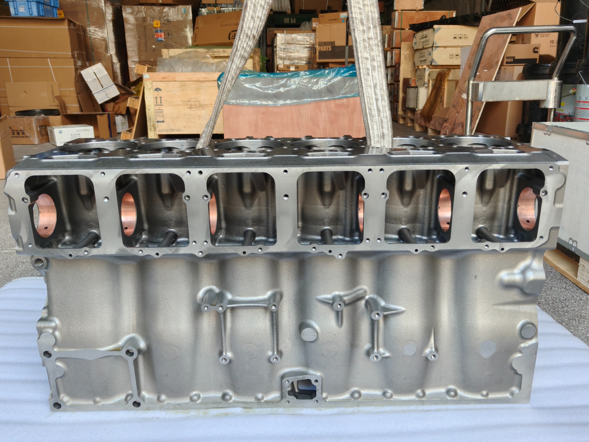 High Quality Cylinder Block 2364500 108330-05 for Scania DC13 Engine