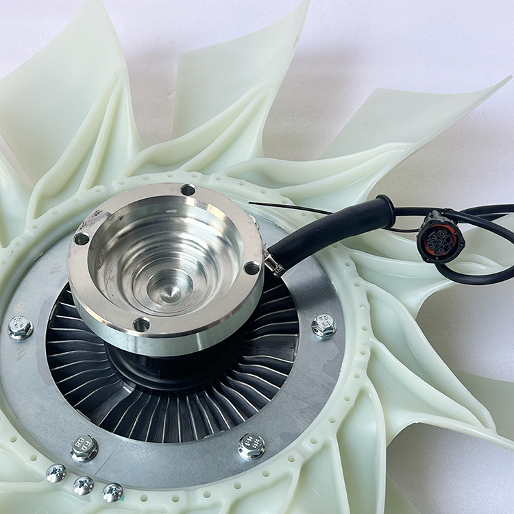 VOLVO Truck D13 Engine Parts Silicone Oil Fan Clutch Assembly 21772668 85023453 23892956