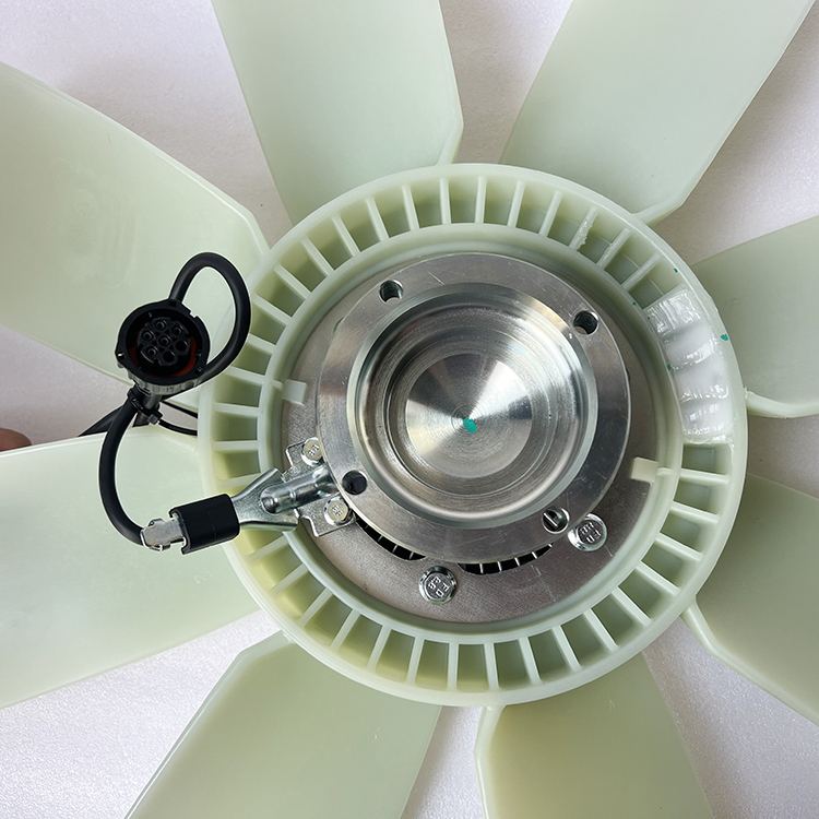 VOLVO Truck D13 Engine Parts Silicone Oil Fan Clutch Assembly 20450239 85000177 850001770