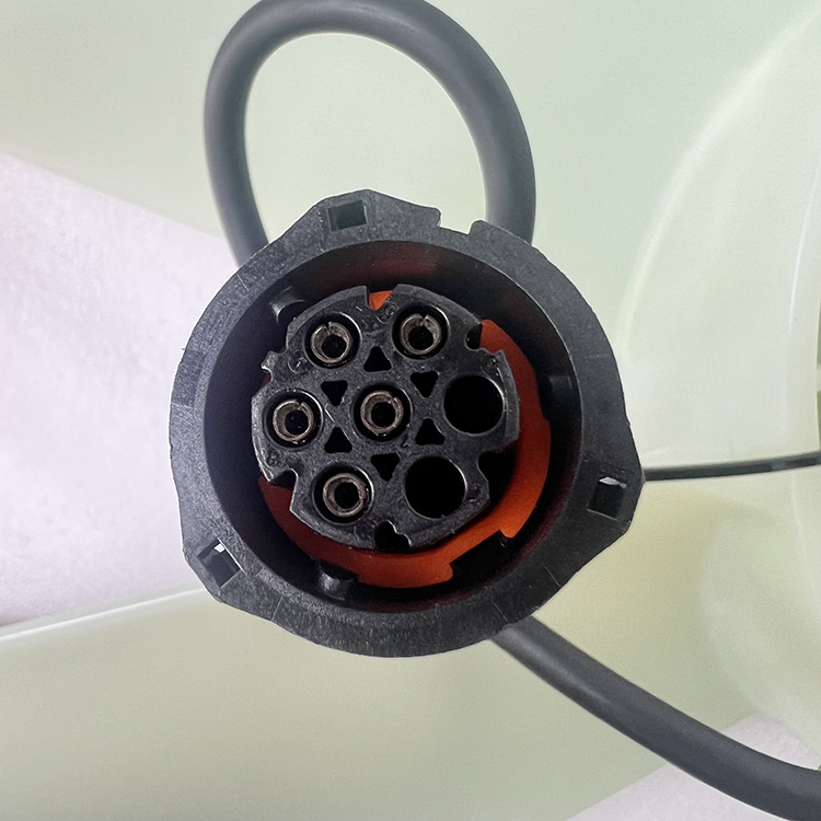 VOLVO Truck D13 Engine Parts Silicone Oil Fan Clutch Assembly 20450239 85000177 850001770