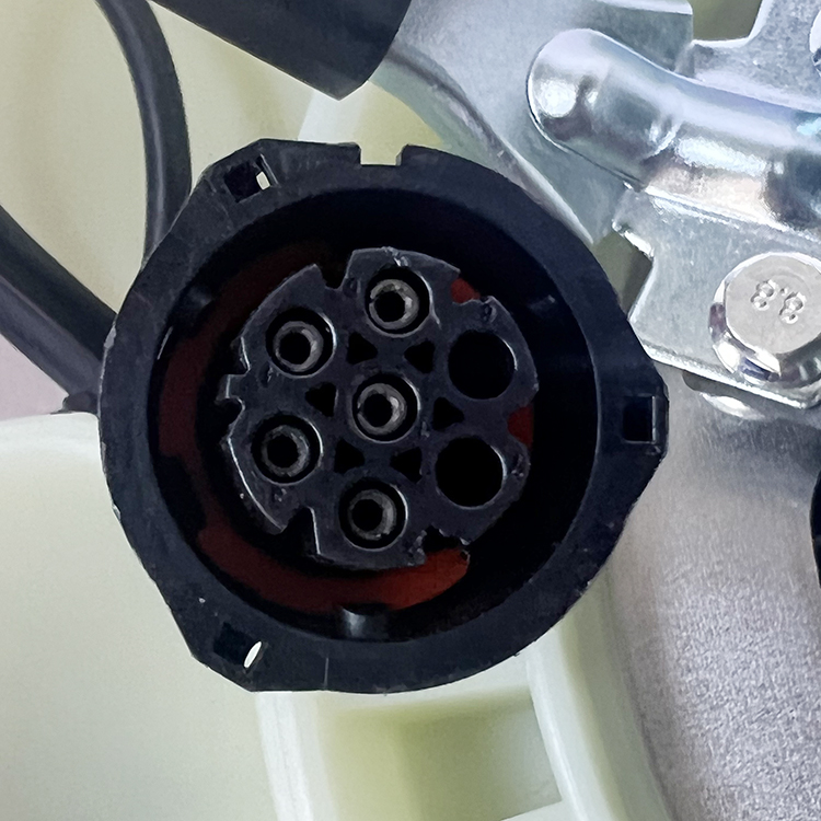 VOLVO Truck D13 Engine Parts Silicone Oil Fan Clutch Assembly 20450240 850001778 85006178