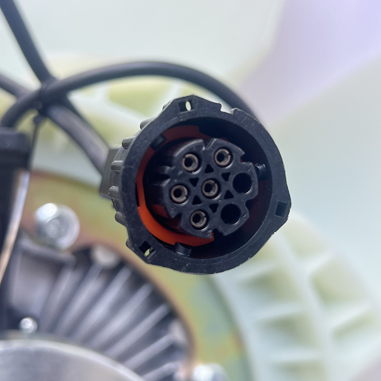 High Quality D11 D13 Engine Parts Silicone Oil Fan Clutch Assembly 20517745 20805992 85000587 85000738 For Volvo Renault Truck