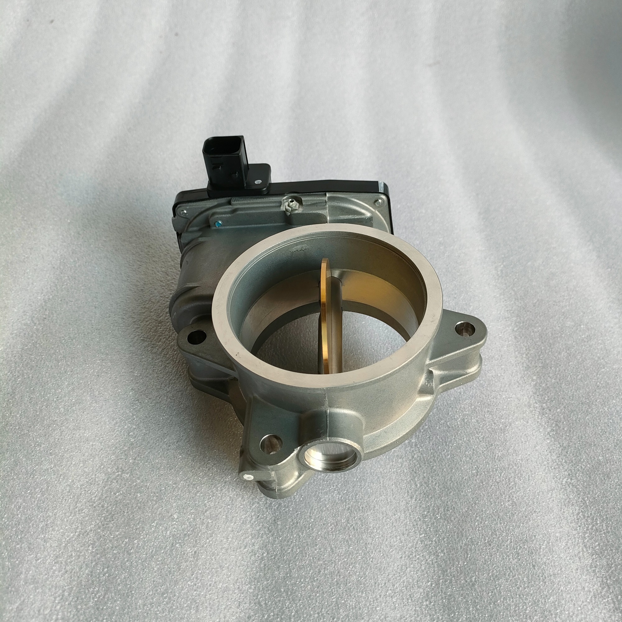 OEM Quality EGR Throttle Valve 23051797 For VOLVO FM Truck