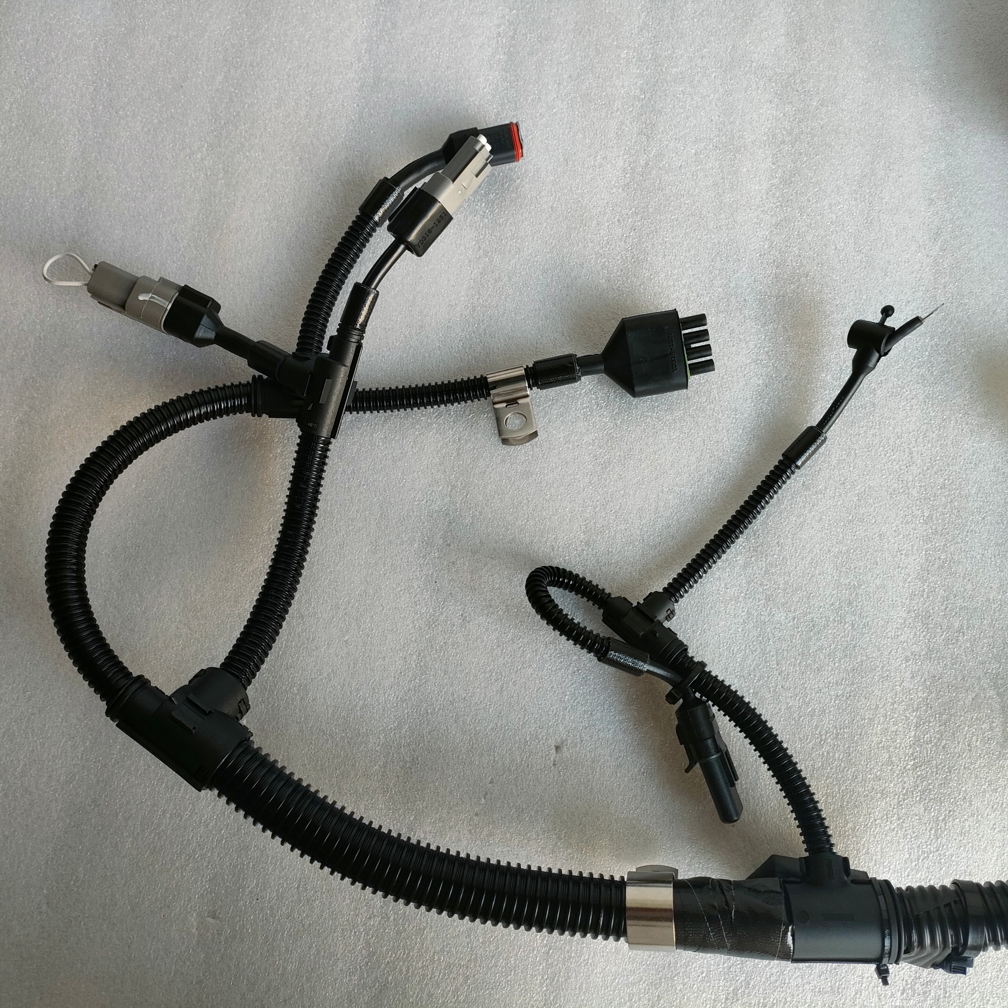 Cummins M11 ISM ISM11 Engine Parts Electronic Control Module Wiring Harness 2864482