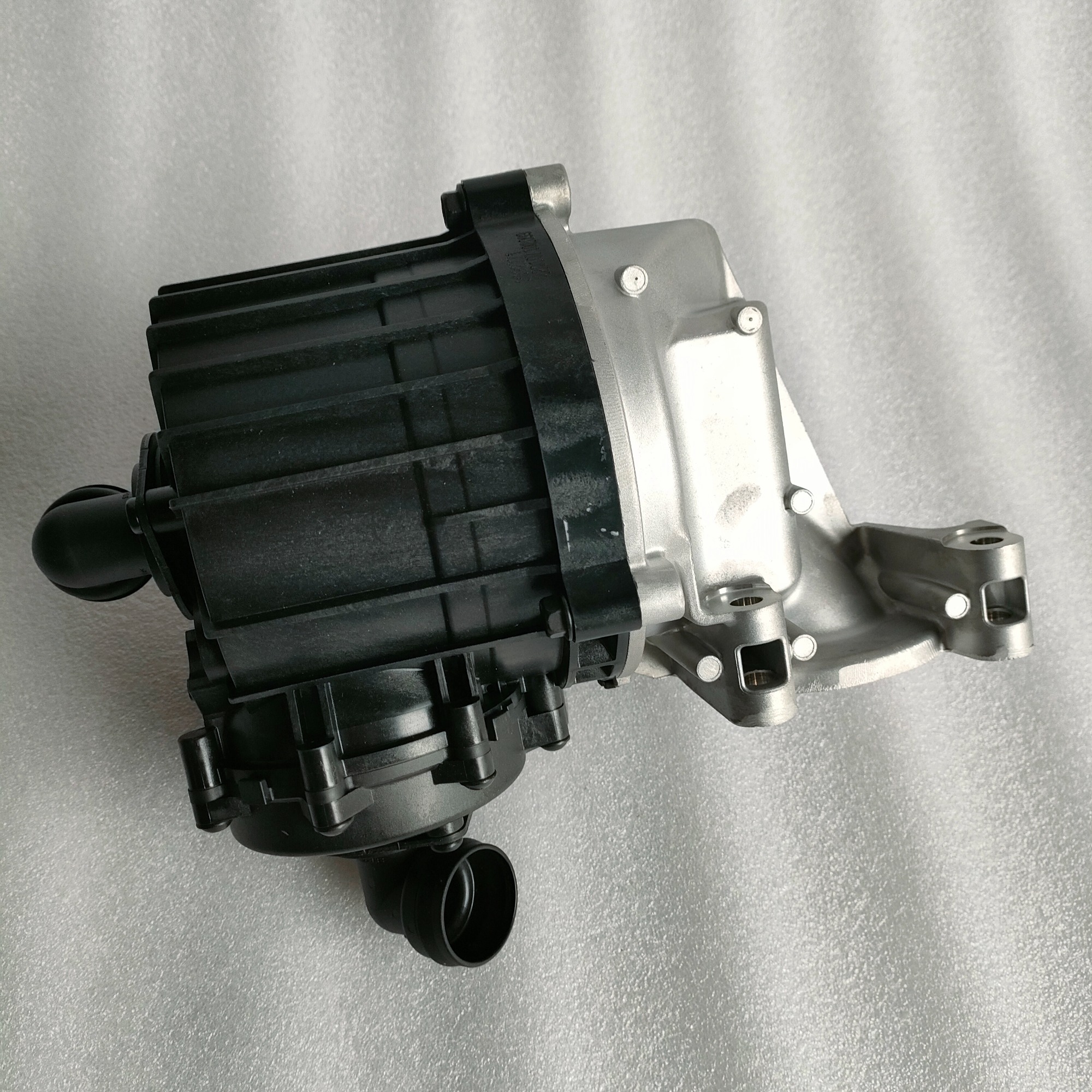 OEM Quality D11 Engine Parts Oil Separator 22999842 For VOLVO FM11 Truck