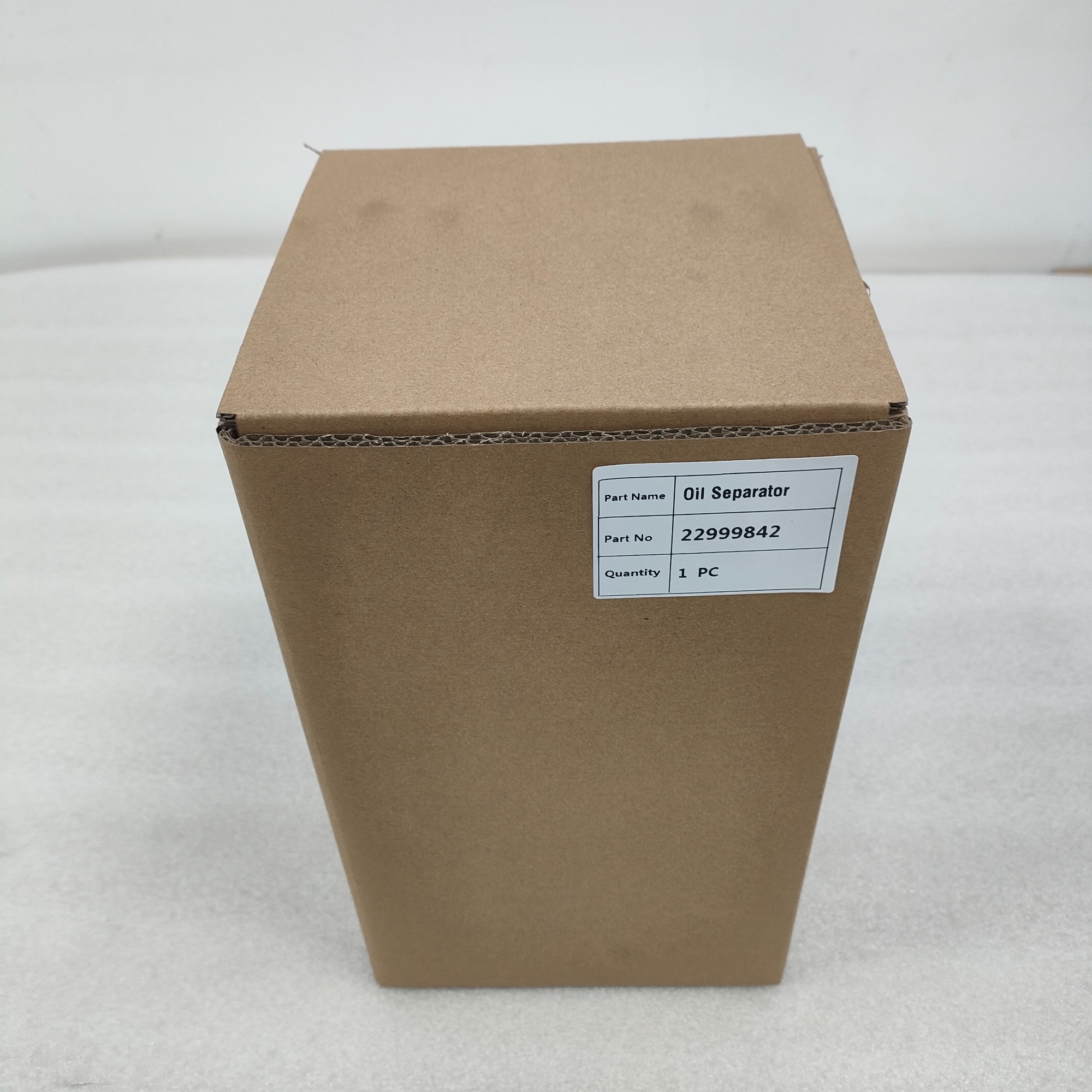 OEM Quality VOLVO FM11 Truck D11 Engine Parts Oil Separator 22999842（aluminum casing）