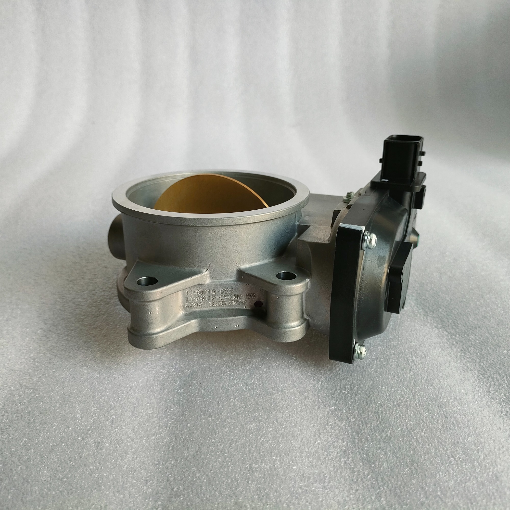 OEM Quality EGR Throttle Valve 23051797 For VOLVO FM Truck