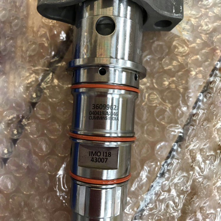 Cummins KTA38 K38 Engine Parts Fuel Injector 3609962