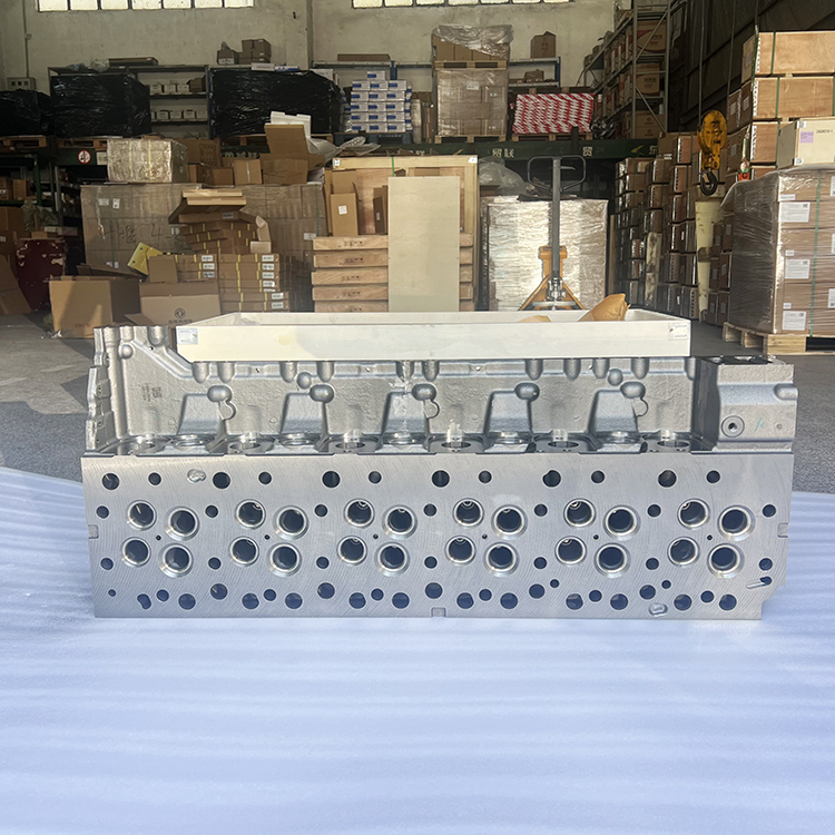 High Quality D11 Engine Parts Cylinder Head 21092409 For Volvo FM11 Truck