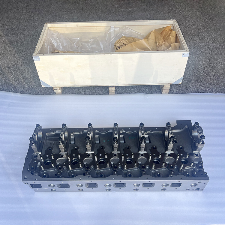 High Quality D11 Engine Parts Cylinder Head 21092409 For Volvo FM11 Truck