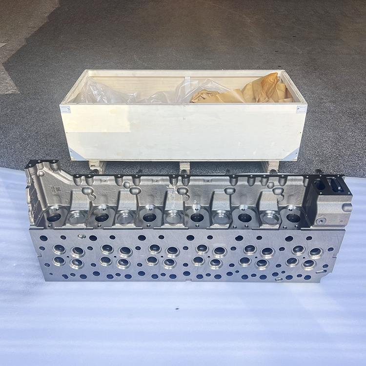 High Quality D11 Engine Parts Cylinder Head 21092409 For Volvo FM11 Truck