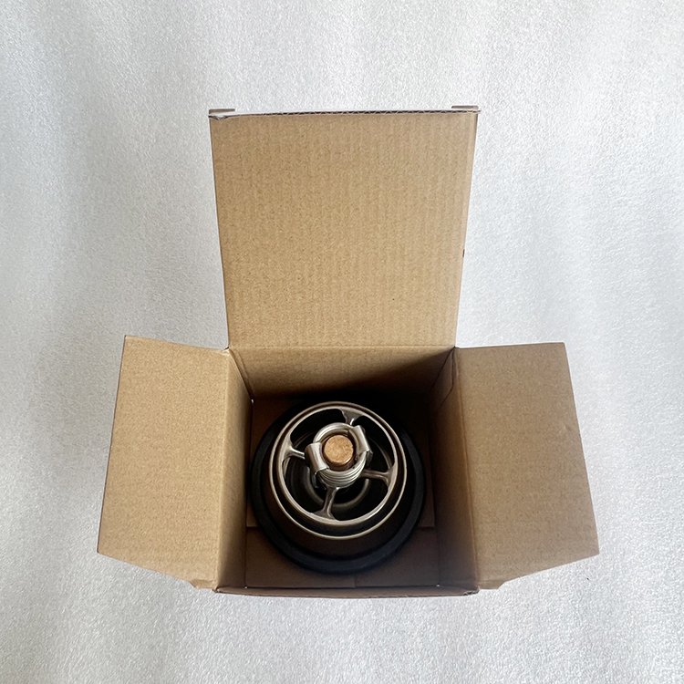 D13 Engine Parts Thermostat 20560249 21237213 21613426 For Volvo FM Truck