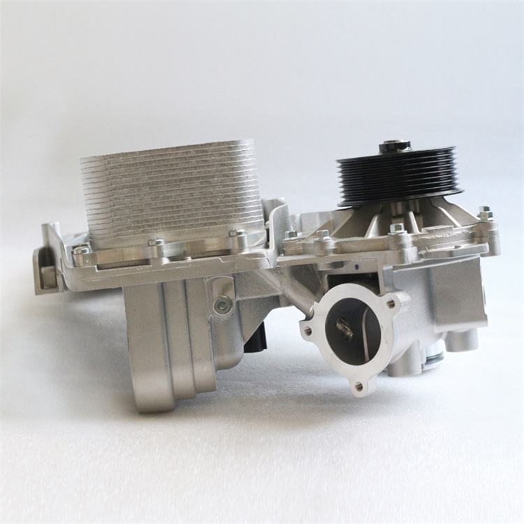 Foton ISF2.8 Engine Parts Oil Cooler Module 5474752 5569573 5670418