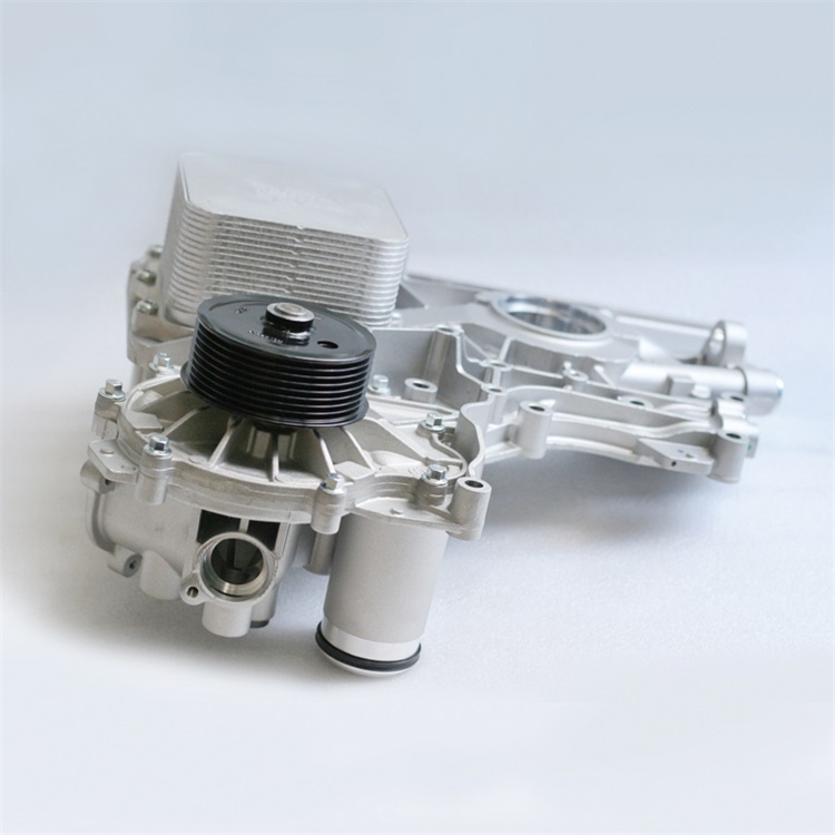 Foton ISF2.8 Engine Parts Oil Cooler Module 5474752 5569573 5670418