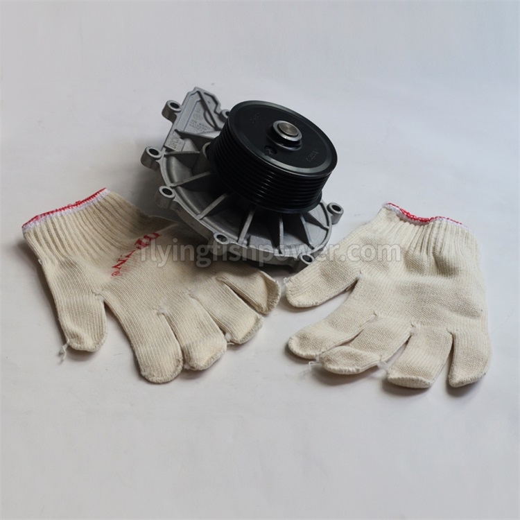 Foton ISF2.8 Engine Parts Water Pump 5269784 5269897 5333148