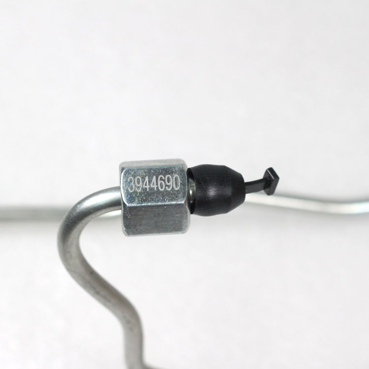 Cummins QSC 8.3L QSC8.3 Engine Fuel Supply Tube 3944690