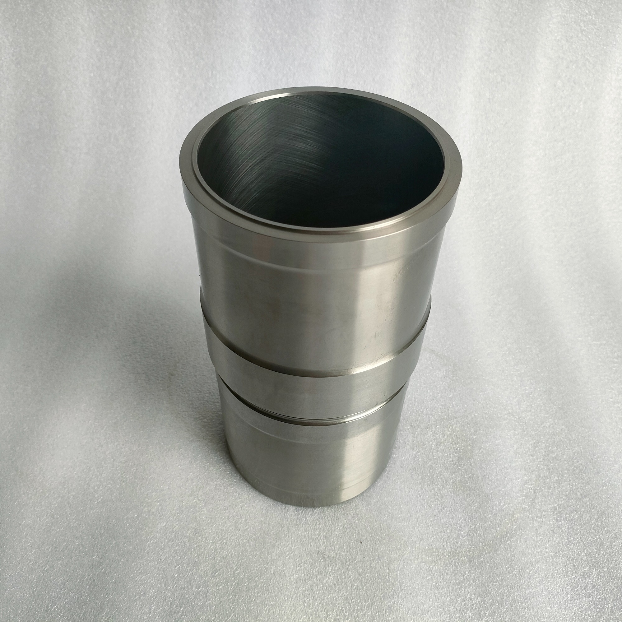 Cummins 6CT8.3 6CT Engine Parts Cylinder Liner Kit 3800328 3948095