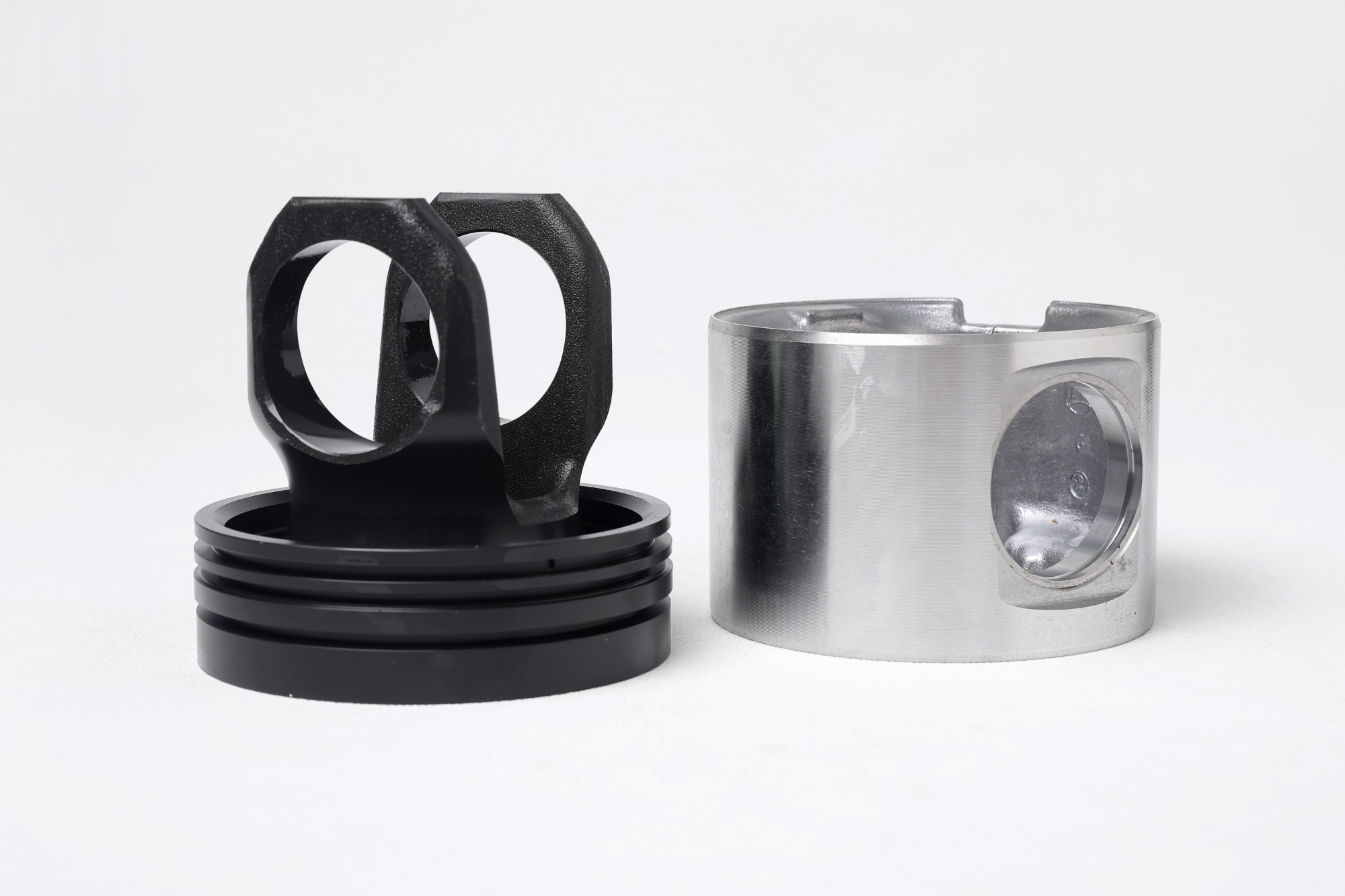 OEM Quality Volvo D12C Engine Piston 20482587 20431540 40 338 600 038 5600 For FH12 Volvo Truck