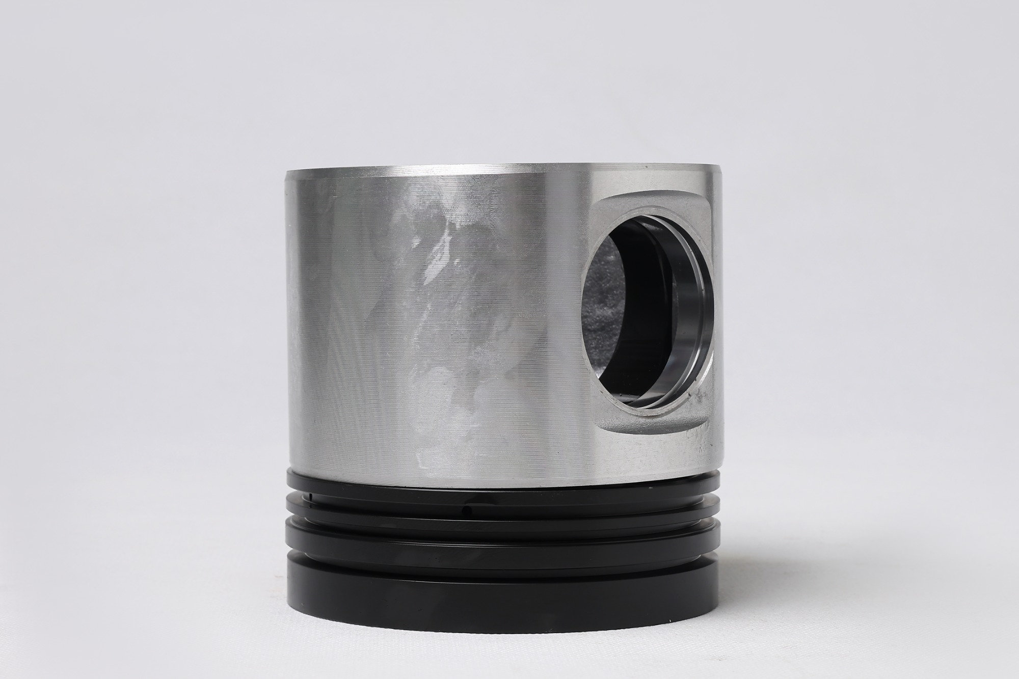 OEM Quality Volvo D12C Engine Piston 20482587 20431540 40 338 600 038 5600 For FH12 Volvo Truck