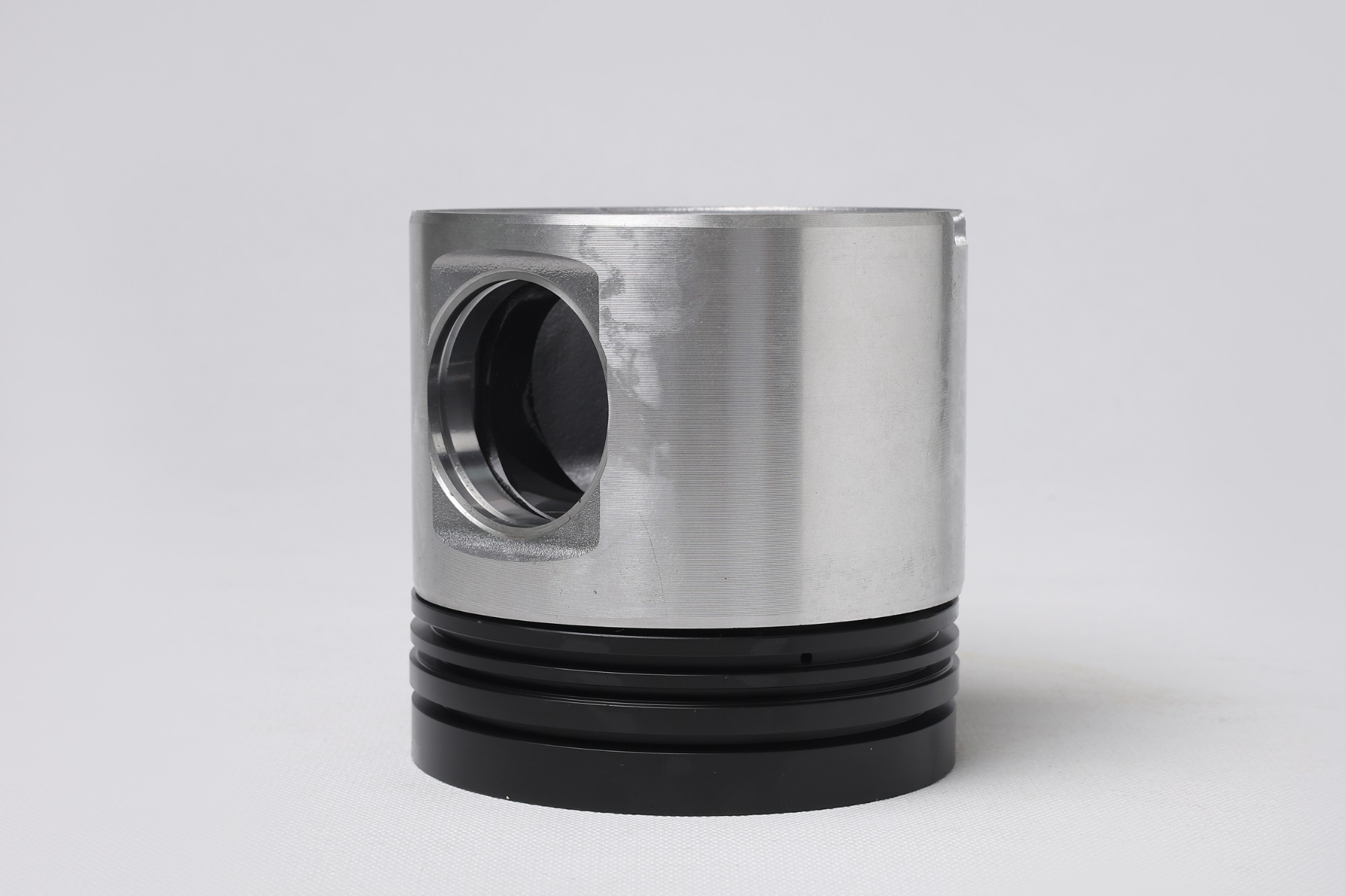 OEM Quality Volvo D12C Engine Piston 20482587 20431540 40 338 600 038 5600 For FH12 Volvo Truck
