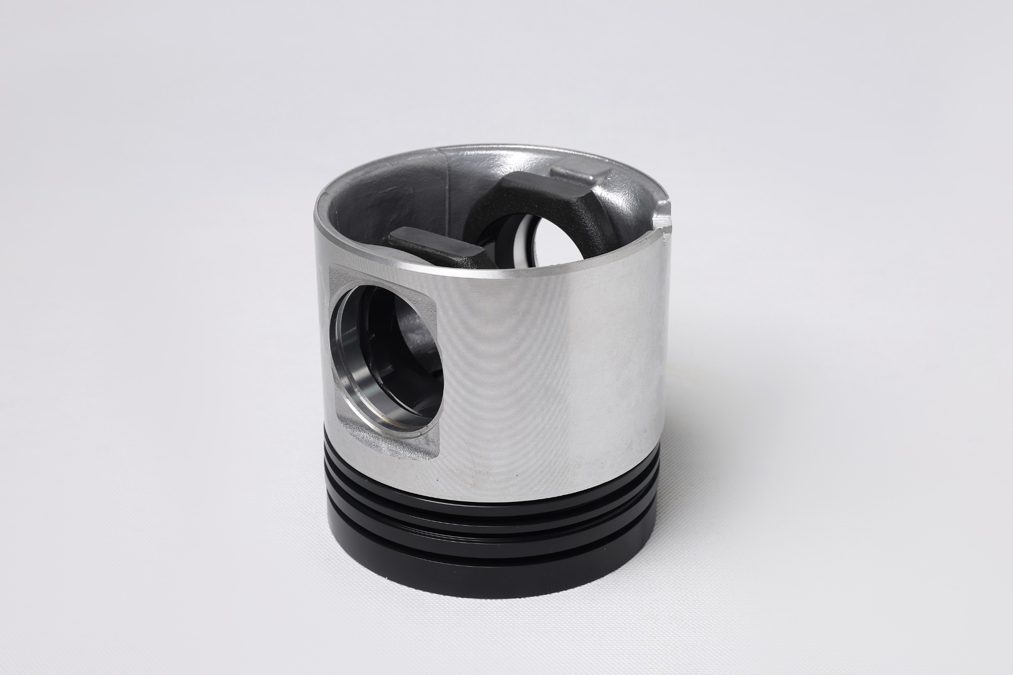 OEM Quality Volvo D12C Engine Piston 20482587 20431540 40 338 600 038 5600 For FH12 Volvo Truck