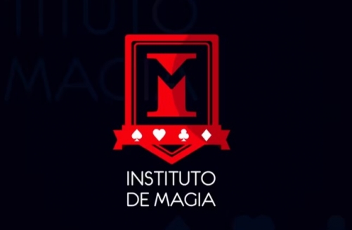 Instituto de Magia Clase 20 Panuelo a huevo (Spanish)