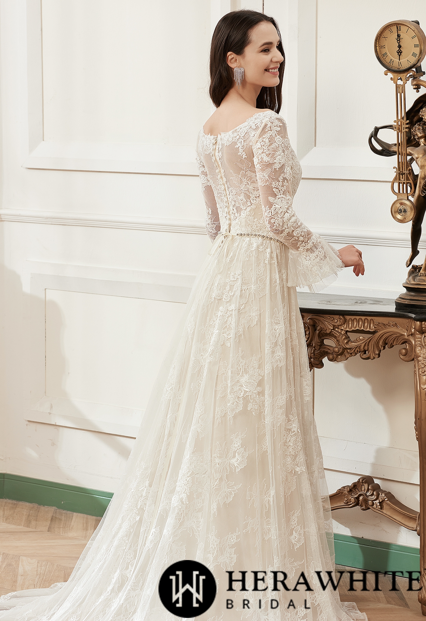 A-Line V-neck Chapel Train Lace Flare Long Sleeve Wedding Dress