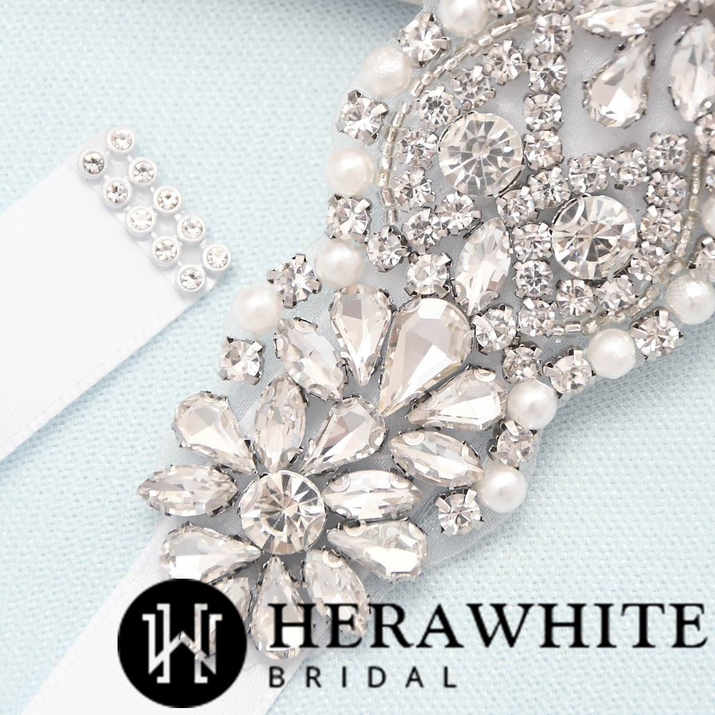 Glittering Rhinestones Pearl Bridal Sash