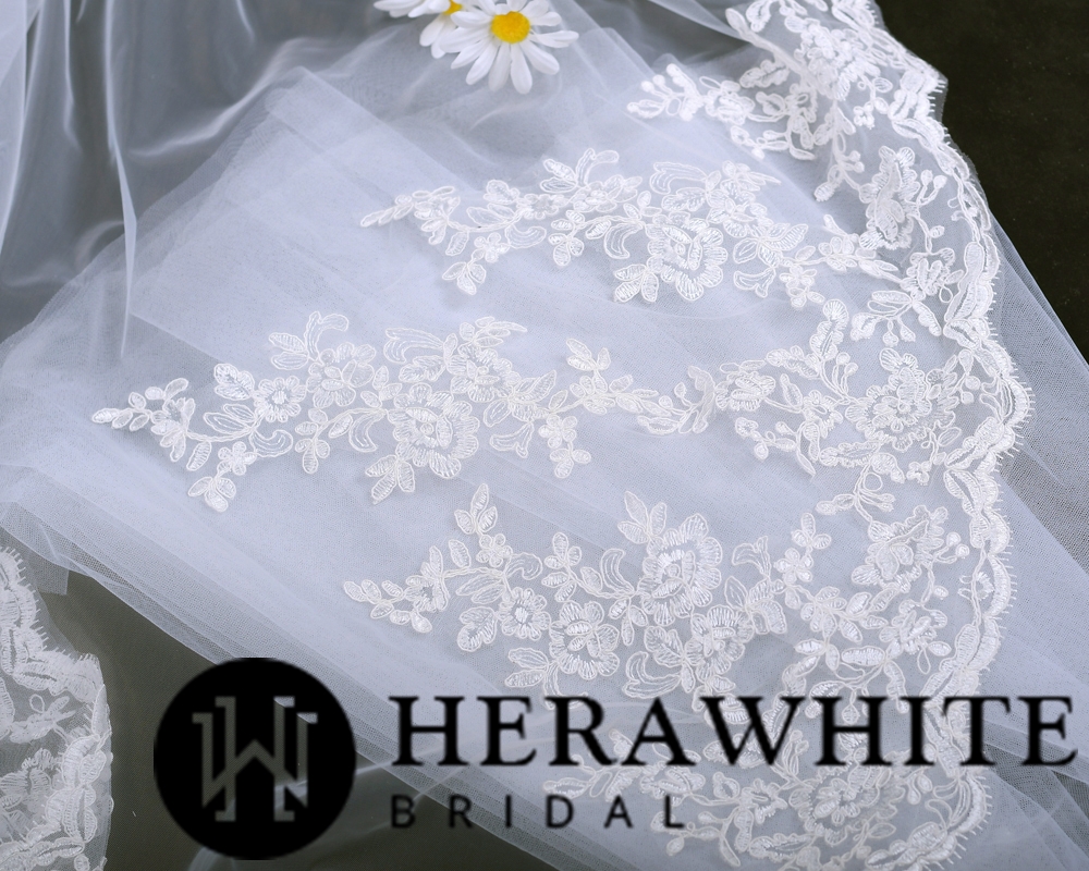 Elegant Lace Appliquéd Cathedral Length Bridal Veil